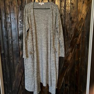 Gray heathered Sarah